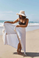 Daisy Travel Towel - The beach people