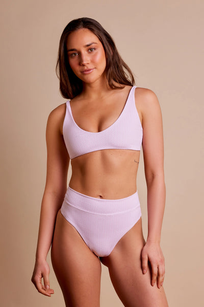 Sweetheart|Brooklyn is 5’9 (24) and wearing Small - Yvonne Bikini Bottom|STL-4
