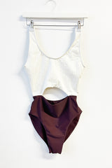 Raya One-Piece Swimsuit - Noyer / Panna Cotta