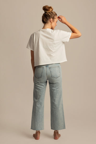 Almond|Model is 5'10
